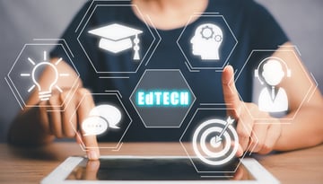 教育現場が大きく変わる！？「未来の教室」の姿とは？EdTechについて解説