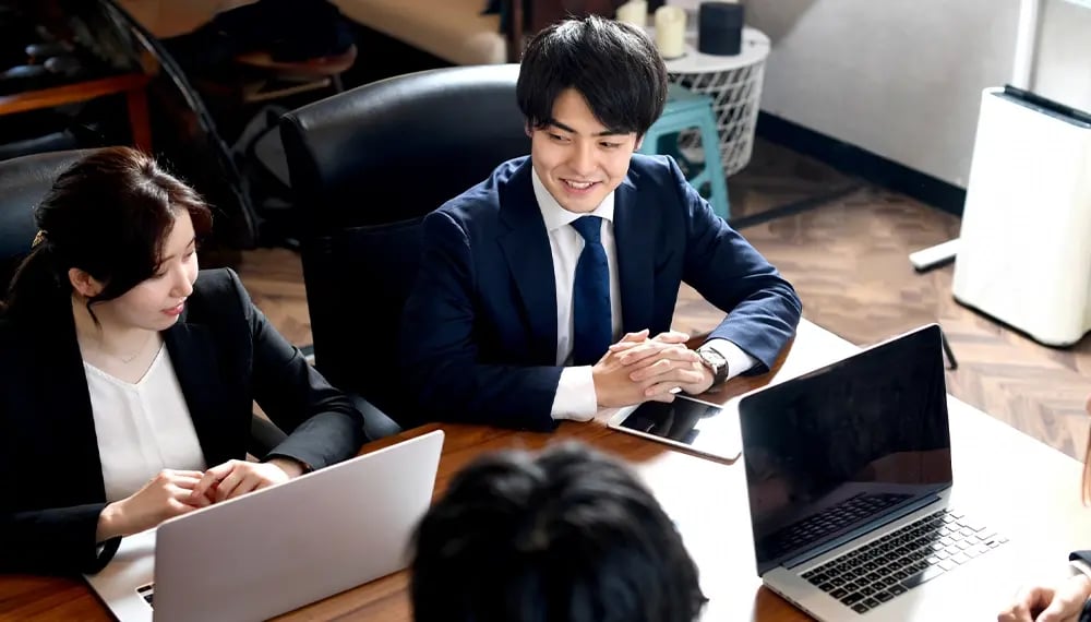 フォロワーシップの具体的な行動例