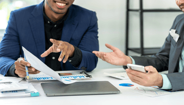 1on1ミーティングで話すこと｜テーマの例やポイントを解説